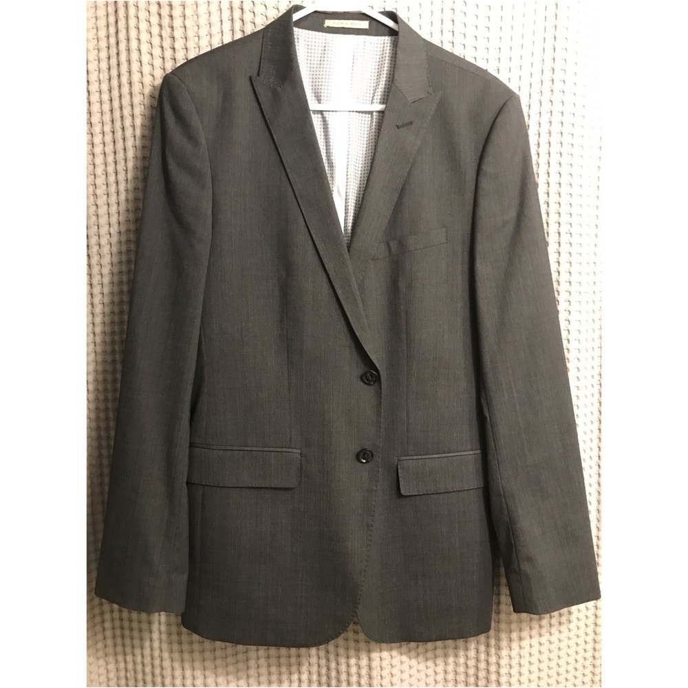 Zara Men’s Suit